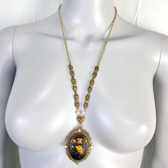 Vintage 60s Brass Filigree Necklace Floral Pendant Aurora Borealis Crystal Pearl - Picture 4 of 16